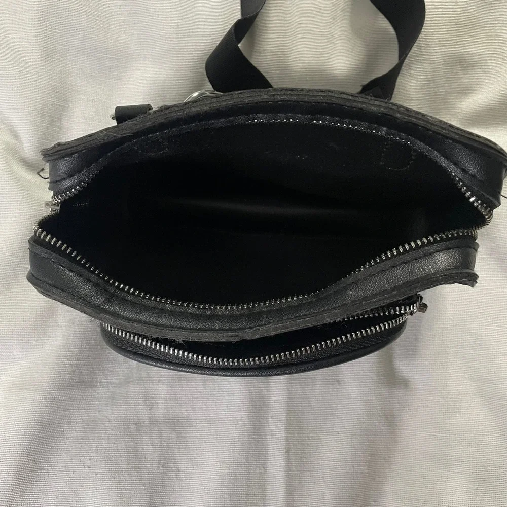 Black Utility Crossbody Bag Chain Strap Mini Pouch Y2K Techwear Festival Grunge